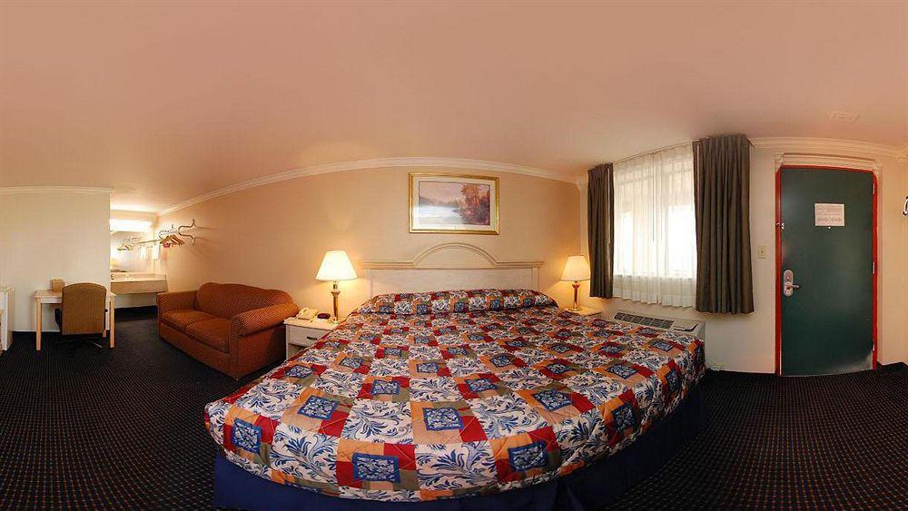University Inn & Suites San Antonio Kültér fotó